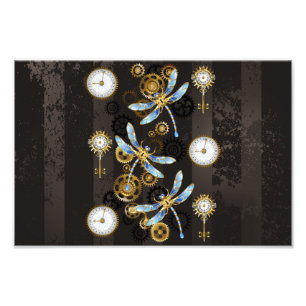 Foto Dragoniscos de Steampunk sobre fondo rayado marrón