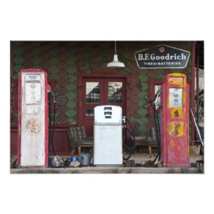 Foto EE. UU., Arizona. Chloride Ghost Town, gasolinera 