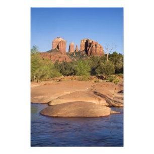 Foto EE. UU., AZ, Cathedral Rocks en Red Rock Crossing
