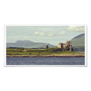 Foto El castillo de Duart y la isla de reflexionan