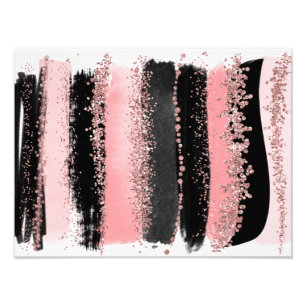 Foto El cepillo de la acuarela frota ligeramente el