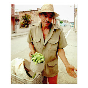 Foto El hombre cubano de Quimbombo   Imprimir
