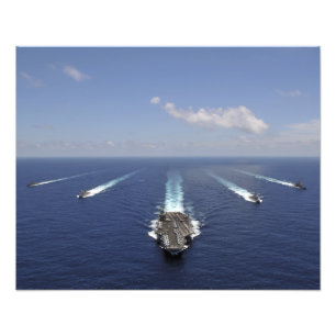 Foto El portaaviones USS Abraham Lincoln 2
