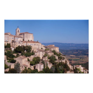 Foto El pueblo en la cima de la colina de Gordes