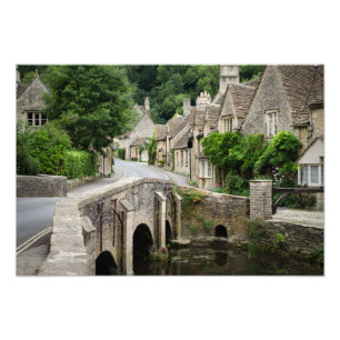 Foto El puente en Castle Combe, Reino Unido en impresió