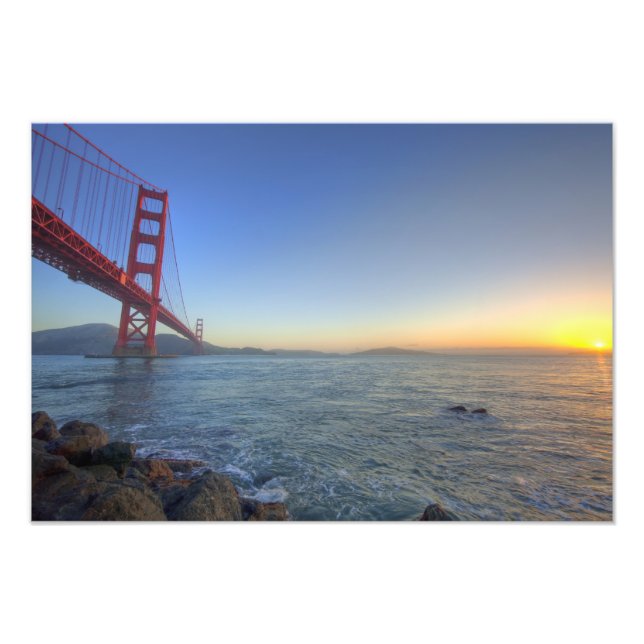 Foto El puente Golden Gate al amanecer en Fort (Frente)