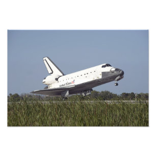 Foto El transbordador espacial Atlantis aterriza en Run