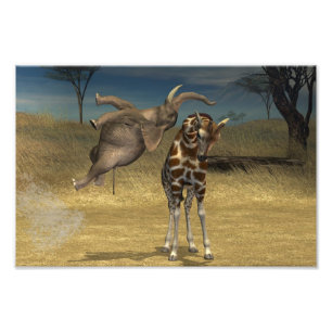 Foto Elefante salta por la jirafa