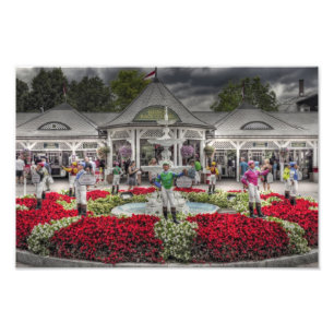 Foto Entrada histórica al campo de carreras de Saratoga
