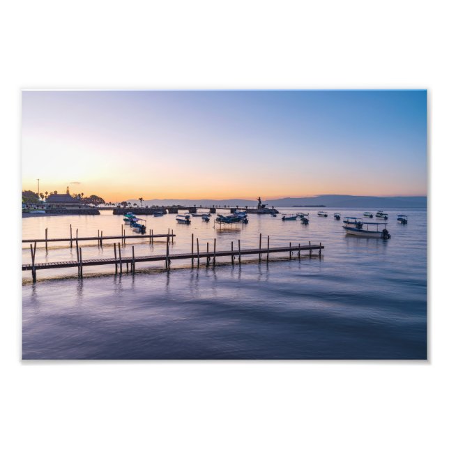 Foto escenografía matutina del lago en chapala méxico (Frente)