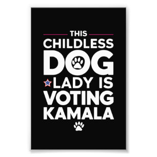 Foto Esta Señora de Perros sin Hijos Vota por Kamala en