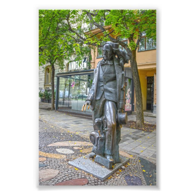 Foto Estatua de Hans Christian Andersen, Bratislava, Es (Frente)