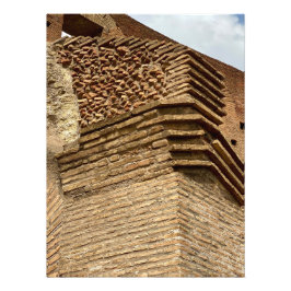 Foto Estructura de ladrillos en el Coliseo de Roma, Ita