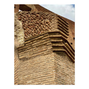 Foto Estructura de ladrillos en el Coliseo de Roma, Ita