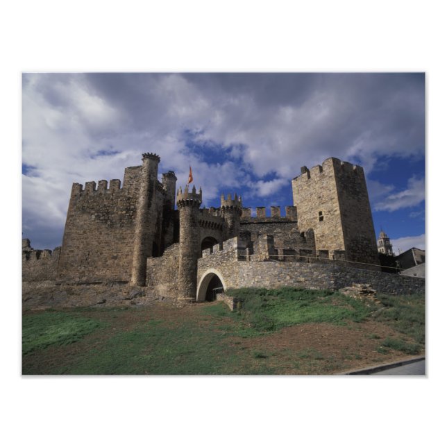 Foto Europa, España, Ponferrada, León. Templario (Frente)