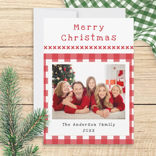 Foto Familiar de Navidad Rústica a Cuadros Roja y  (A Christmas card with custom photo, red and white gingham and cross-stitch effect)