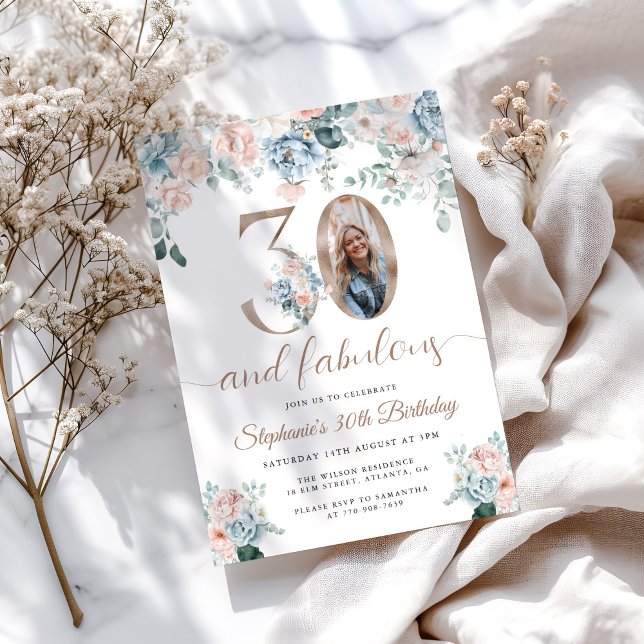 Foto floral azul y rosa Invitación a los 30 años (Subido por el creador)
