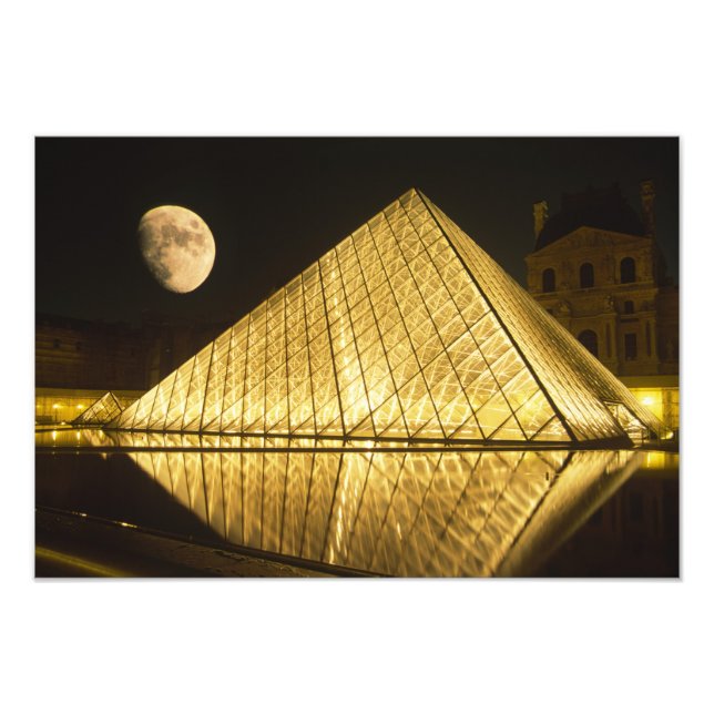 Foto Francia, París, el Museo del Louvre, noche (Frente)