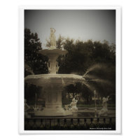 Fuente en Savannah por Linda Becker print