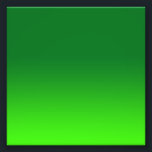 Foto Gradiente Verde Ombré Vivo Moderno Simple<br><div class="desc">Muestra tu estilo con este diseño de color gradiente verde simple y elegante para un look clásico y fabuloso que muestra a todos que eres un amante del color verde.</div>