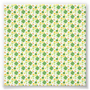 Foto Green 4 Leaf Clovers St Patrics Day Coins