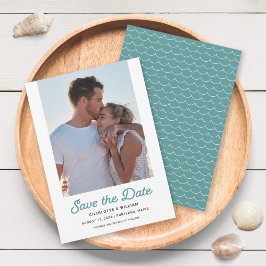 Foto Guardar tarjeta de fecha de las olas de mar