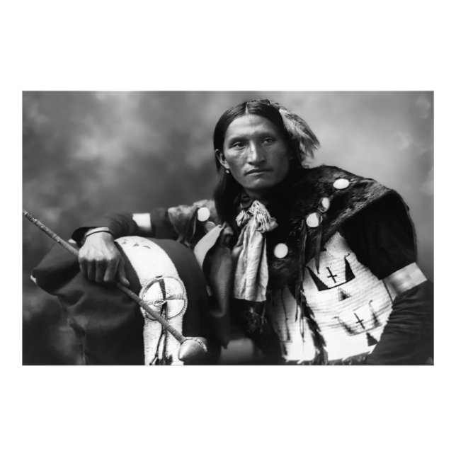 Foto Guerrero de Oglala Sioux Eddie Plenty Holes c. 189 (Frente)