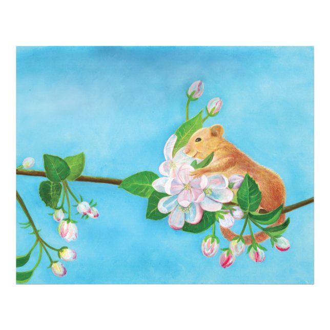 Foto Hazel Dormouse en una rama floreciente (Frente)