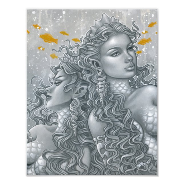 Foto Hermanas de sirvientas, arte fantasmal (Frente)