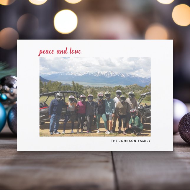 Foto horizontal Navidad guión Plaid rojo Paz (Modern, minimal Christmas card with one photo, white border and script type)