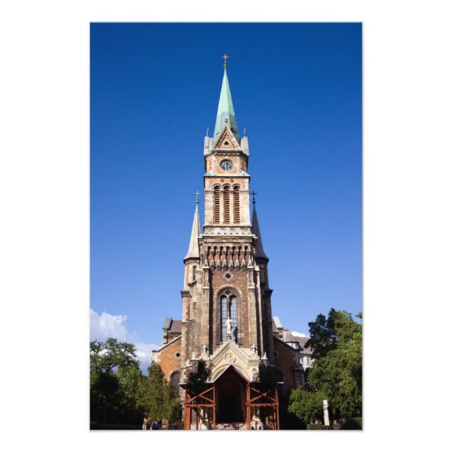 Foto Iglesia de Ferencvaros en Budapest (Frente)