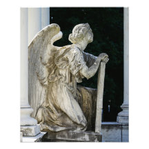 Imagen de cementerio de Angel Victorian sin rostro