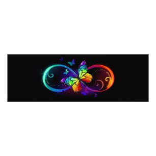 Foto Infinidad vibrante con mariposa arco iris sobre ne