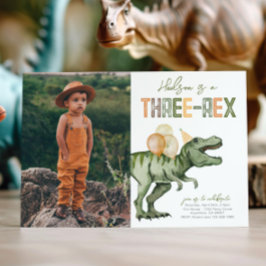 Foto Invitación de cumpleaños de dinosaurios tripl