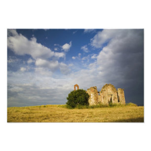Foto Italia, Toscana, Ruina de antigua iglesia en Tosca