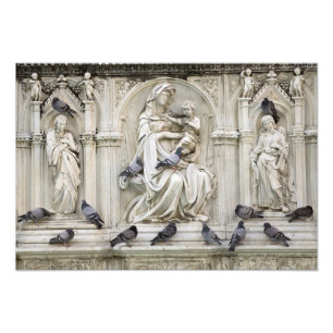 Foto Italia, Toscana, Siena. Estatuas y pájaros en