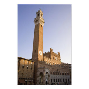Foto Italia, Toscana, Siena. Torre del Mangia en