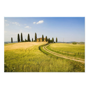 Foto Italia, Toscana, Villa toscana acercándose a la co