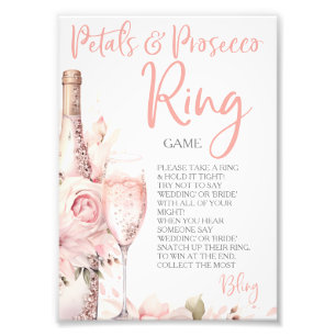 Foto Juego de Anillos de Pétalos y Prosecco