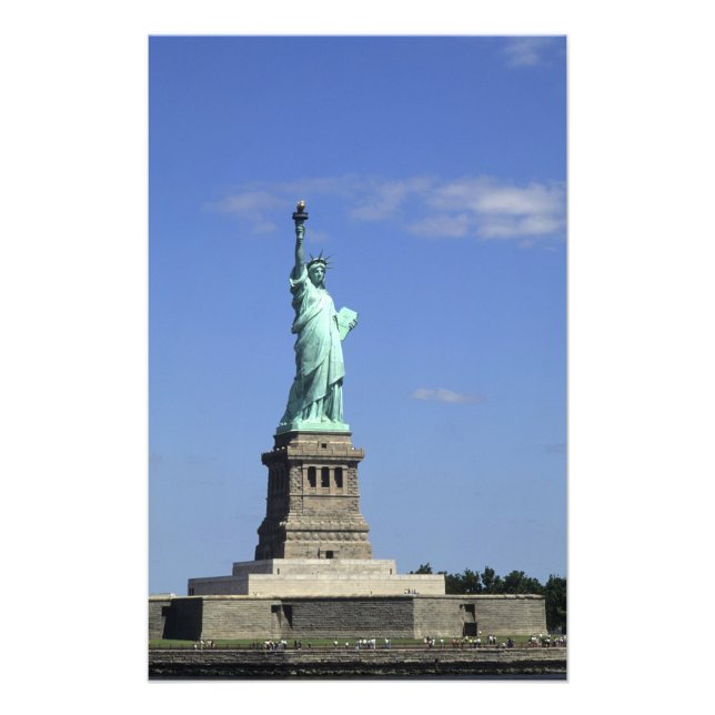 Foto La belleza de la famosa Estatua de la Libertad en (Frente)