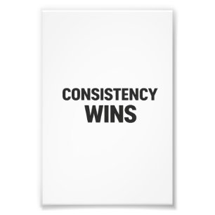 Foto La consistencia gana – Póster de motivación minima