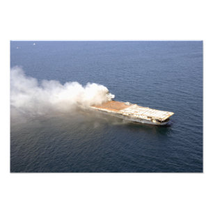 Foto La ex-Oriskany, un coche de aviones clausurado