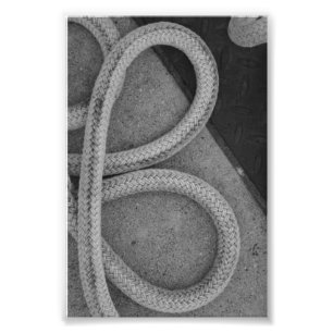 Foto Letra alfabeta fotografía B12 blanco y negro 4x6