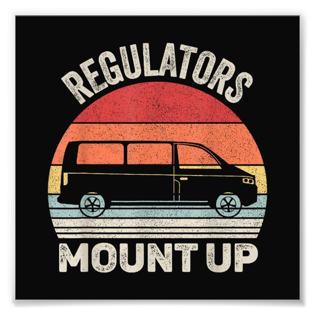 Foto Los anticuados reguladores de la retro montan a un (Frente)