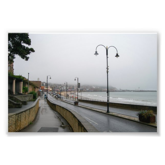 Foto Mañana brumosa en Scarborough (Frente)