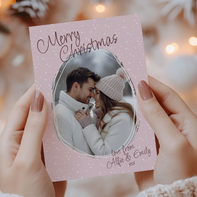 Foto manuscrita rosa romántica Feliz Navidad (Romantic pink handwritten Merry Christmas photo card from couple)