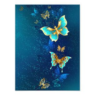Foto Mariposas doradas sobre fondo azul