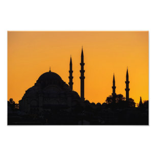 Foto Mezquita en Estambul en Turquía con puesta del so