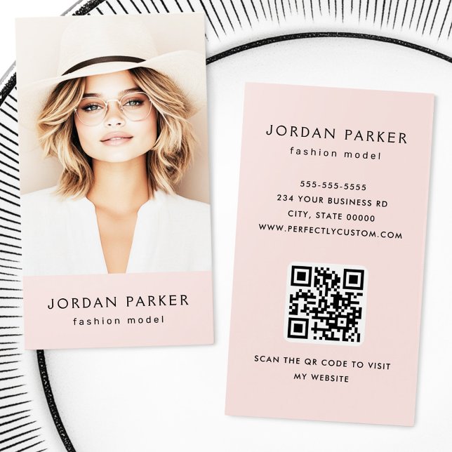 Foto modelo de moda de código QR tarjetas de visit (Photo QR code fashion model pink business cards)