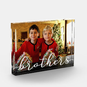 Foto moderna de Hermanos